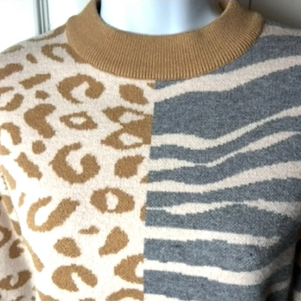 THML Pullover Sweater Gold Gray Animal Print Leopard Zebra Tight Knit Small